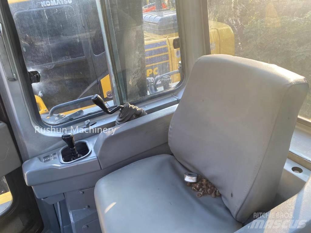 Komatsu D 155 Rupsdozers