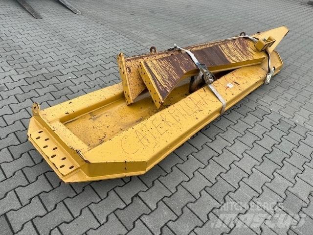 CAT 745 TAIL GATE Knik dumptrucks