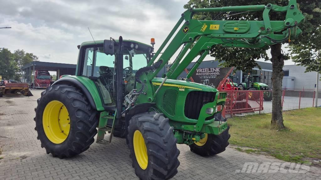 John Deere 6620 AP Tractoren