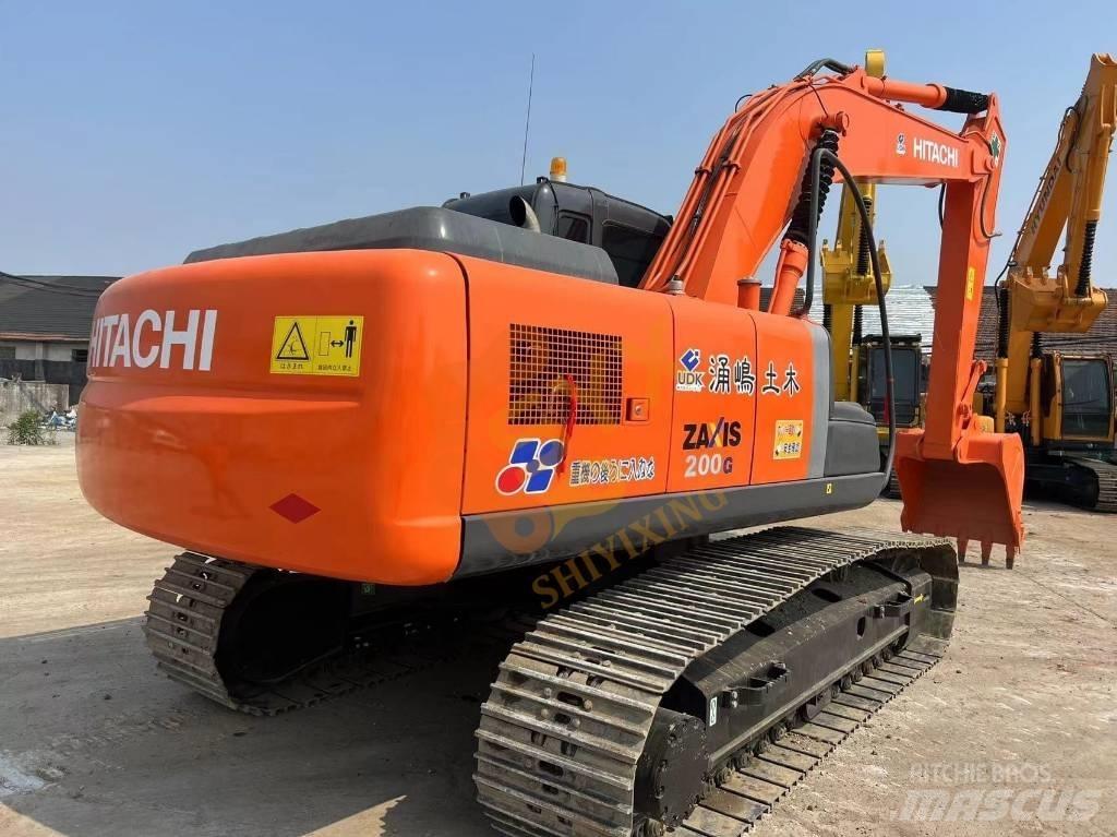 Hitachi ZX 210-3 G Rupsgraafmachines