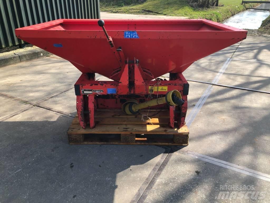 Kuhn MDS 701 Kunstmeststrooiers
