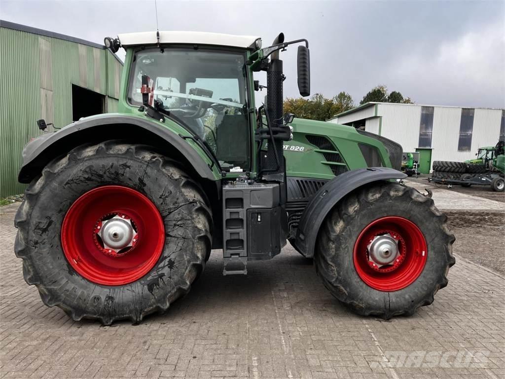 Fendt 828 Vario Tractoren