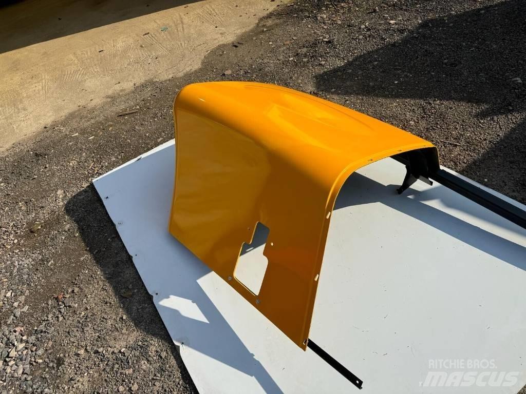 JCB ENGINE COVER Chassis en ophanging