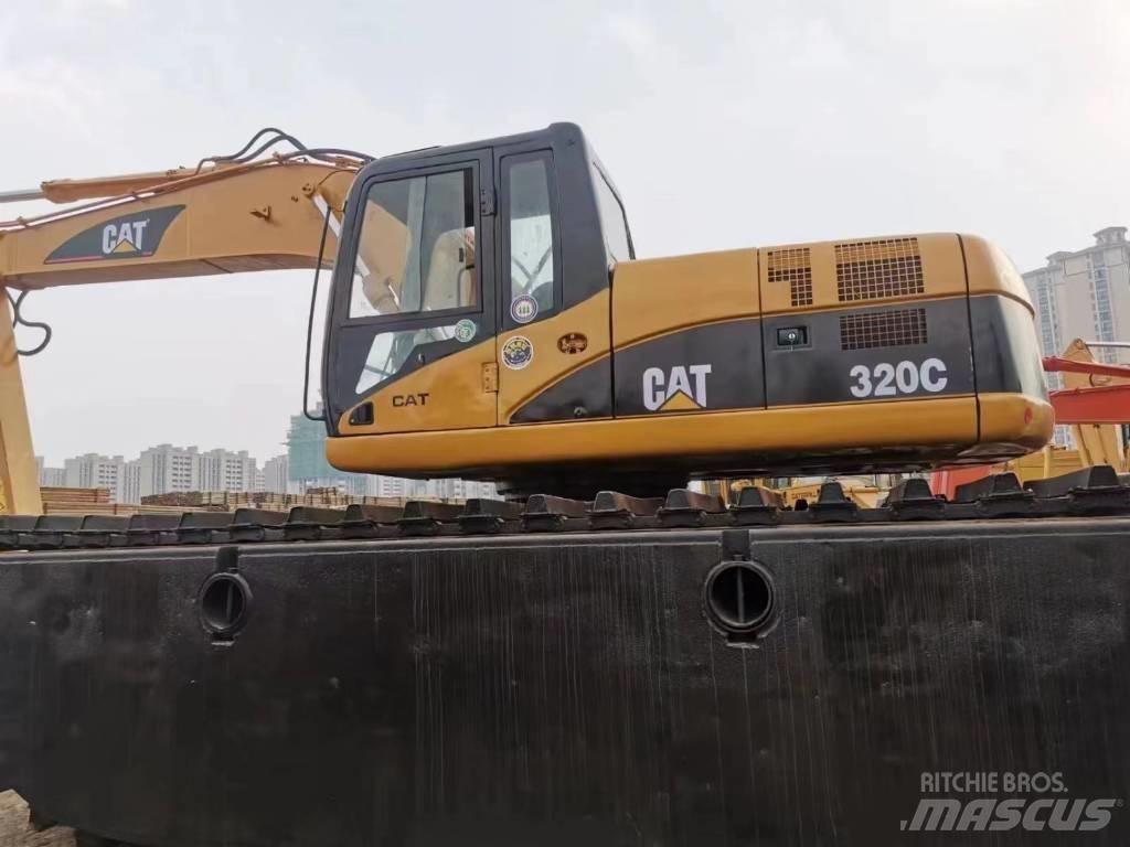 CAT 320 C Rupsgraafmachines