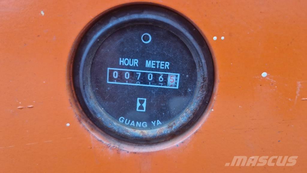 Dingli JCPT 1412 DC Schaarhoogwerkers