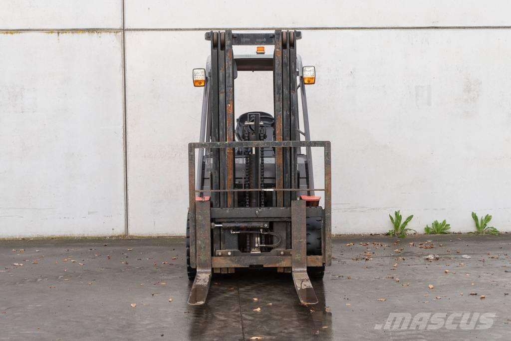 Manitou MI 30 D Diesel heftrucks