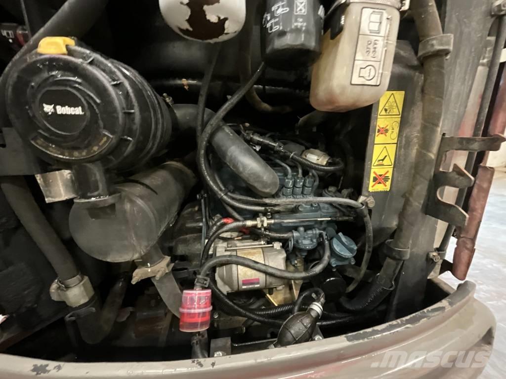 Bobcat E 17 Minigraafmachines < 7t