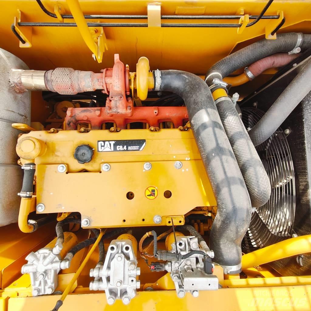 CAT 320D Rupsgraafmachines