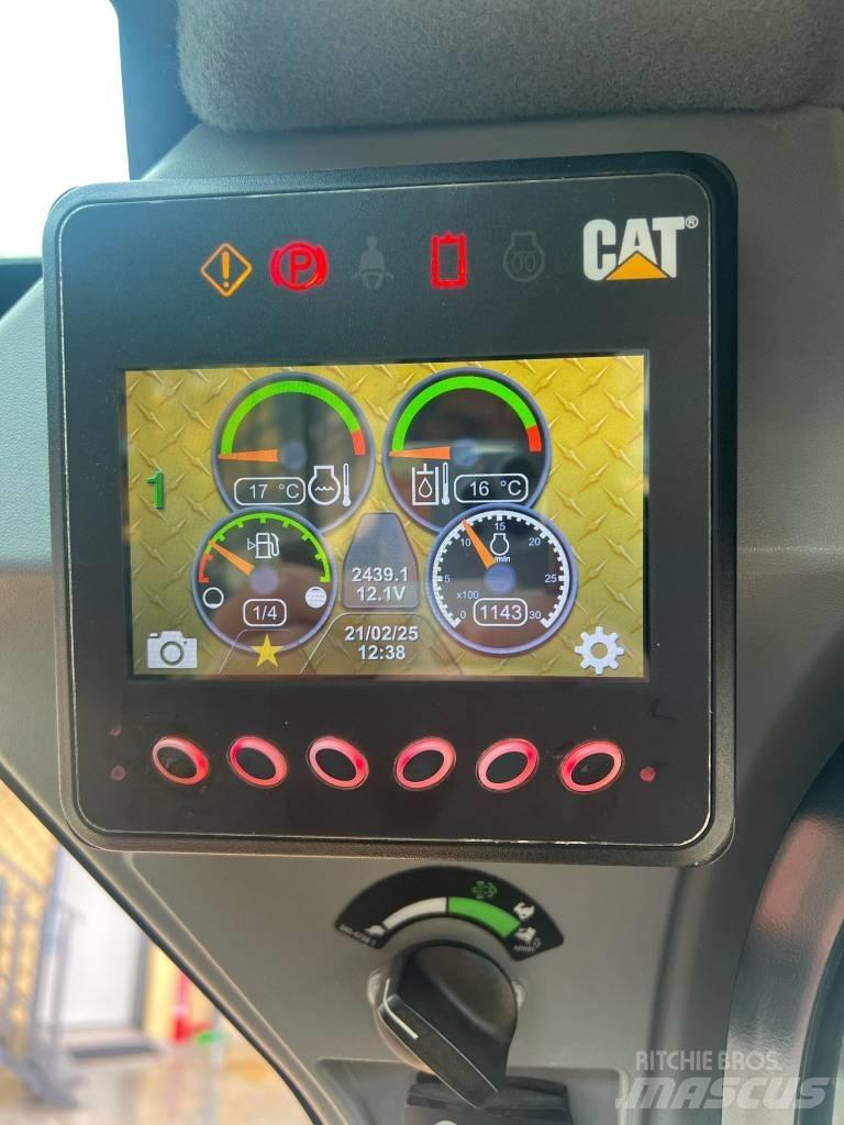 CAT 262 D Schrankladers