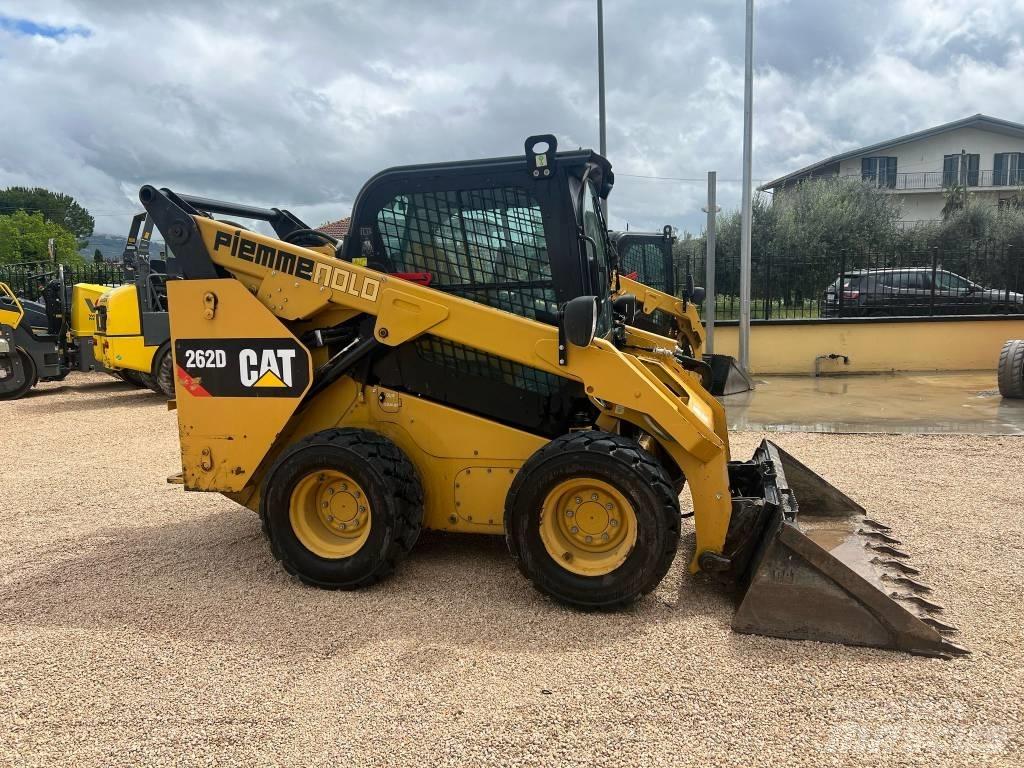 CAT 262 D Schrankladers
