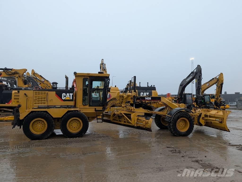 CAT 140 H Graders