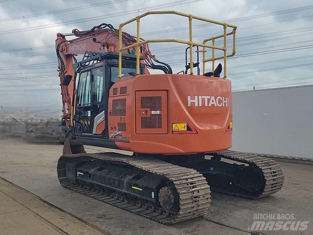 Hitachi ZX225USLC-7 Rupsgraafmachines