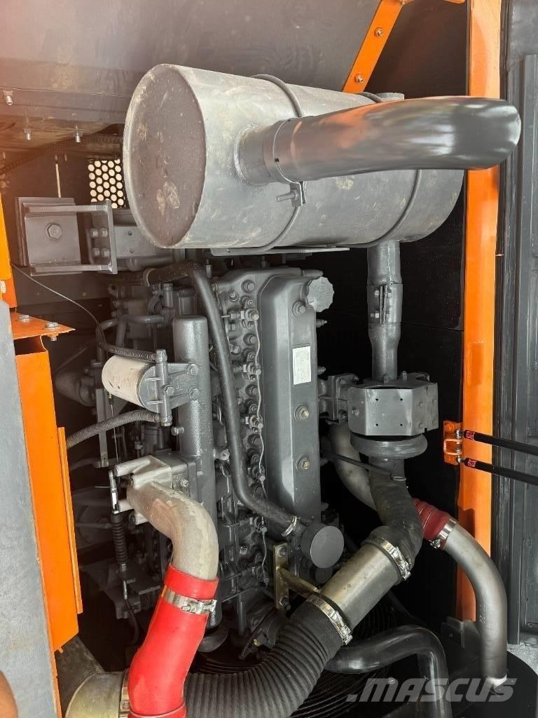 Develon DX 225 LCA Midigraafmachines 7t - 12t