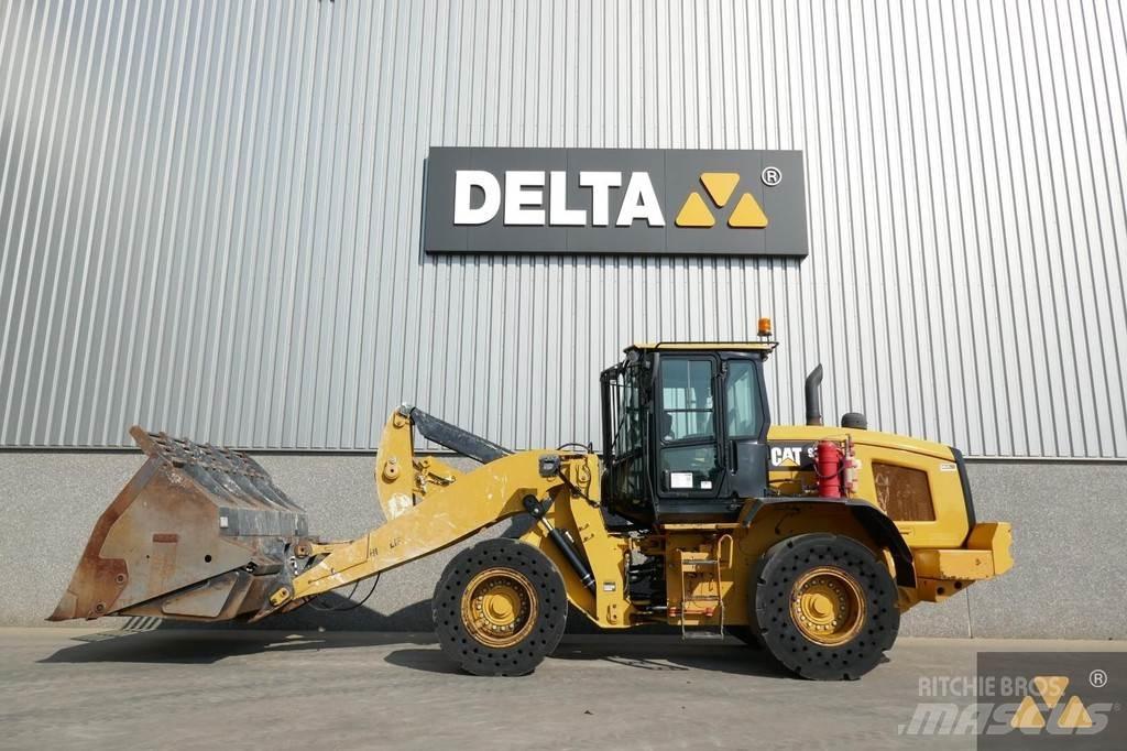 CAT 938M Wielladers