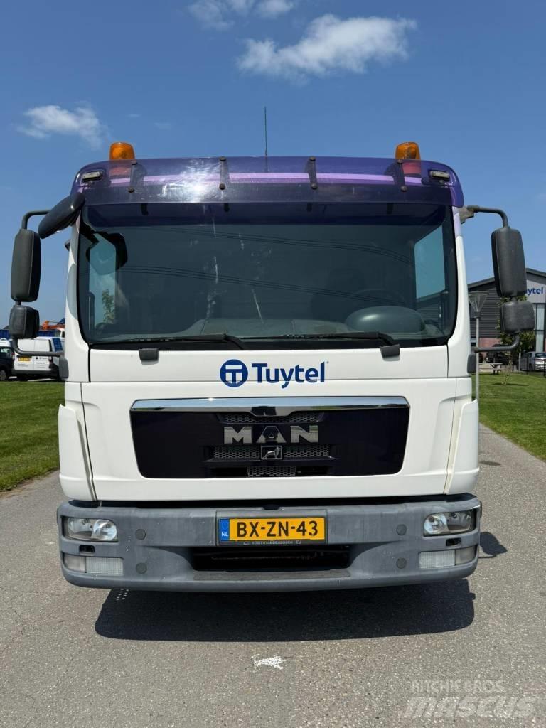MAN TGL 12.180 Oprijwagen