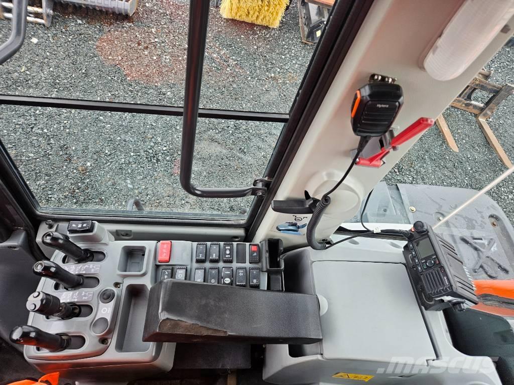 Hitachi ZW 180-6 Wielladers