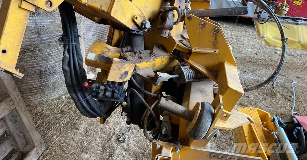 McConnel MAG 480 Gemonteerde en gesleepte maaiers