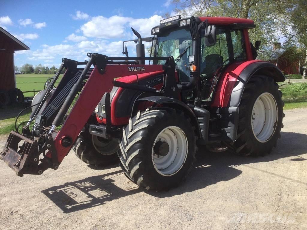 Valtra N 142 Direct Tractoren
