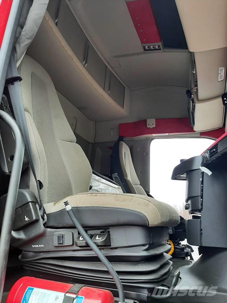 Volvo FH 13 Chassis met cabine