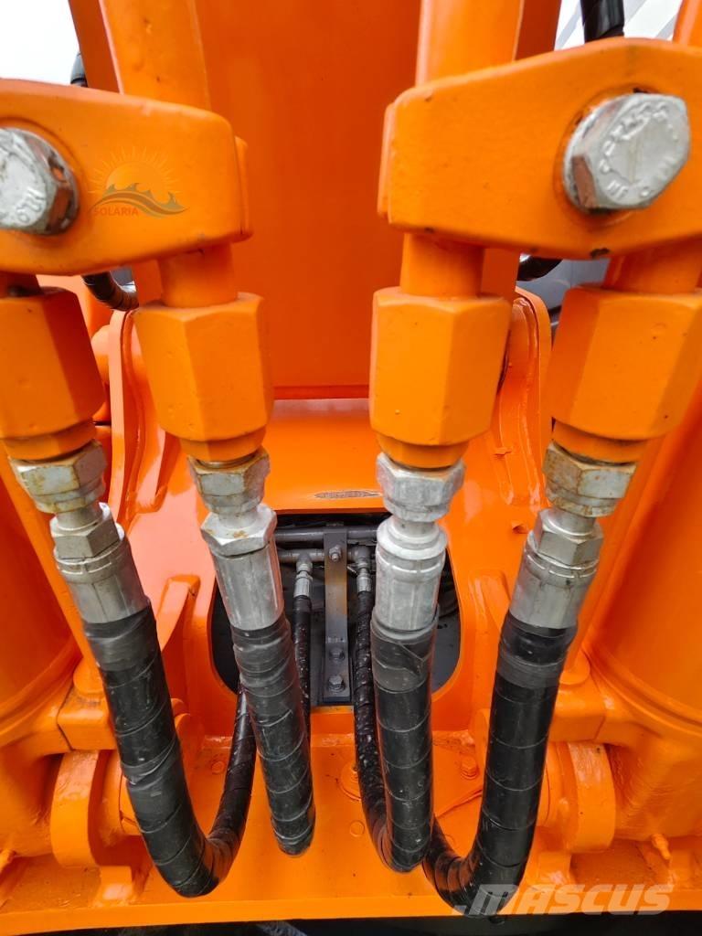 Hitachi EX 120 Rupsgraafmachines