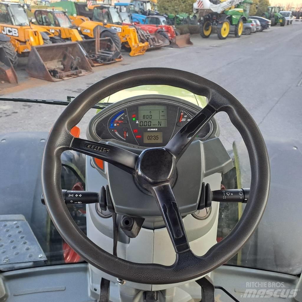 CLAAS Axion 830 Tractoren
