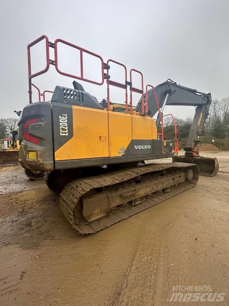 Volvo EC200EL Rupsgraafmachines