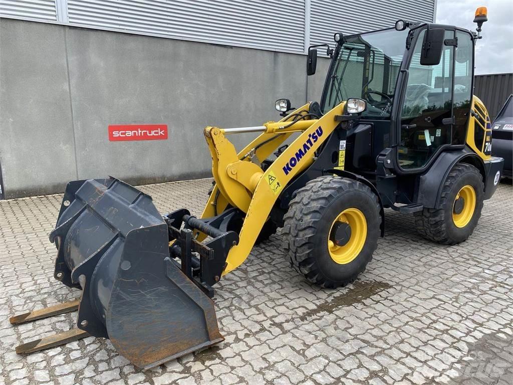 Komatsu WA70M-8EO Knik- en schrankladers