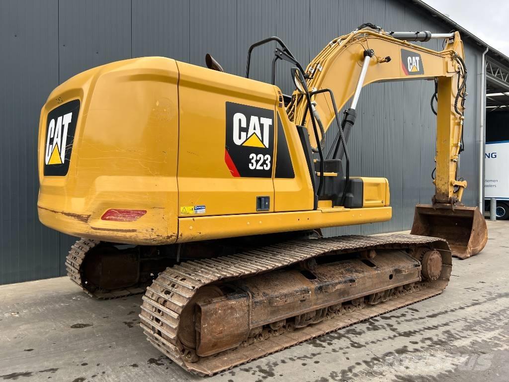 CAT 323 07A Rupsgraafmachines