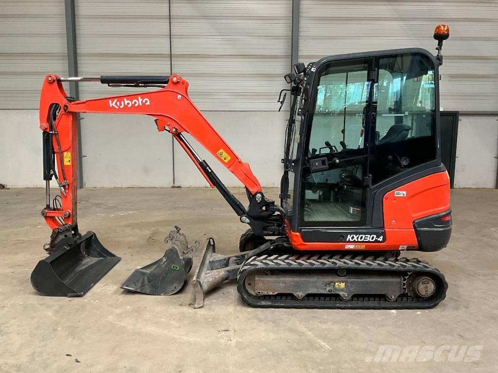 Kubota KX 030-4 HI Minigraafmachines < 7t