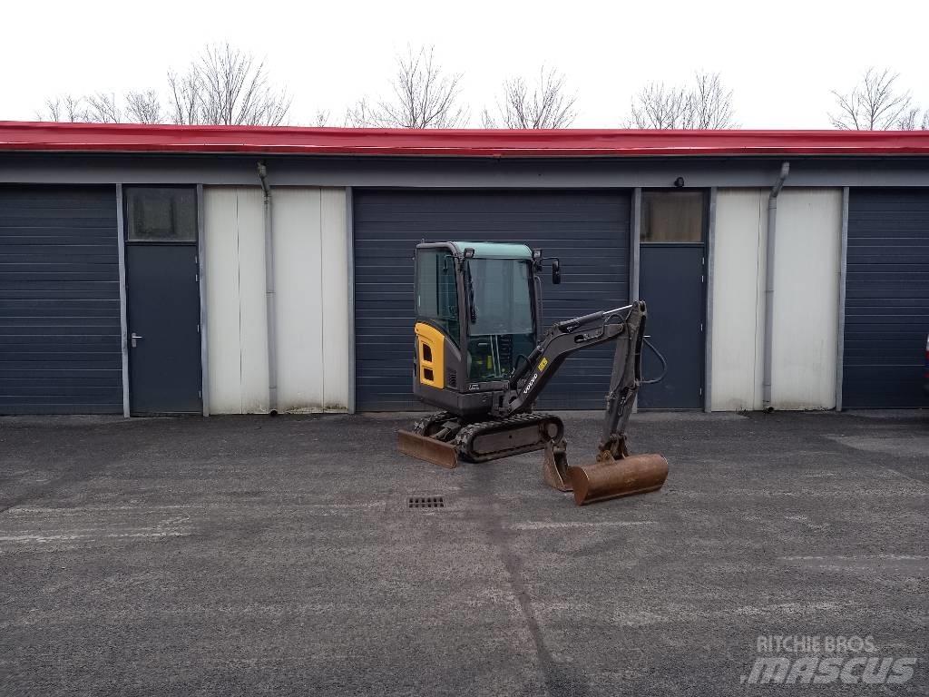 Volvo EC 15 Minigraafmachines < 7t