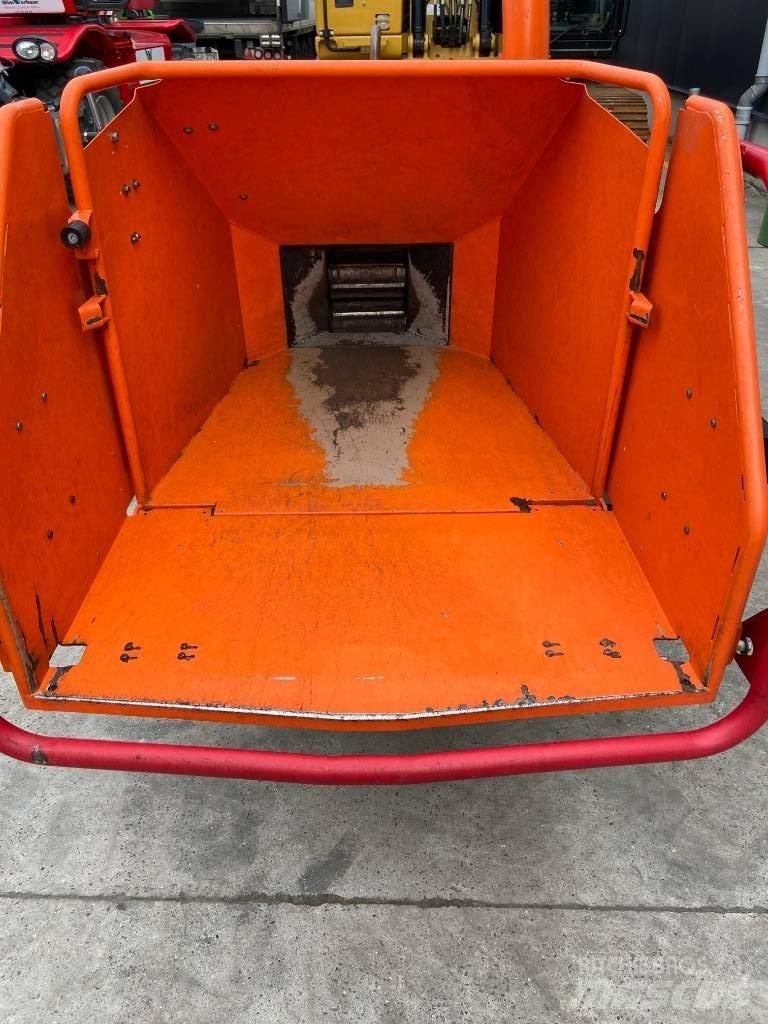 Timberwolf TW230/DHB Houtversnipperaars