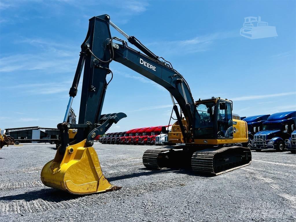 DEERE 210G LC Rupsgraafmachines