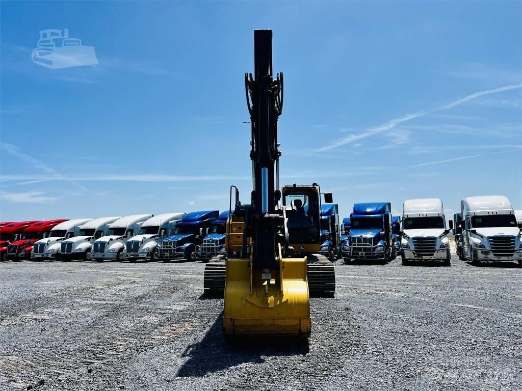DEERE 210G LC Rupsgraafmachines