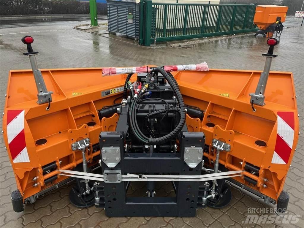  Wintec Vario XM320 Sneeuwschuivers en -ploegen