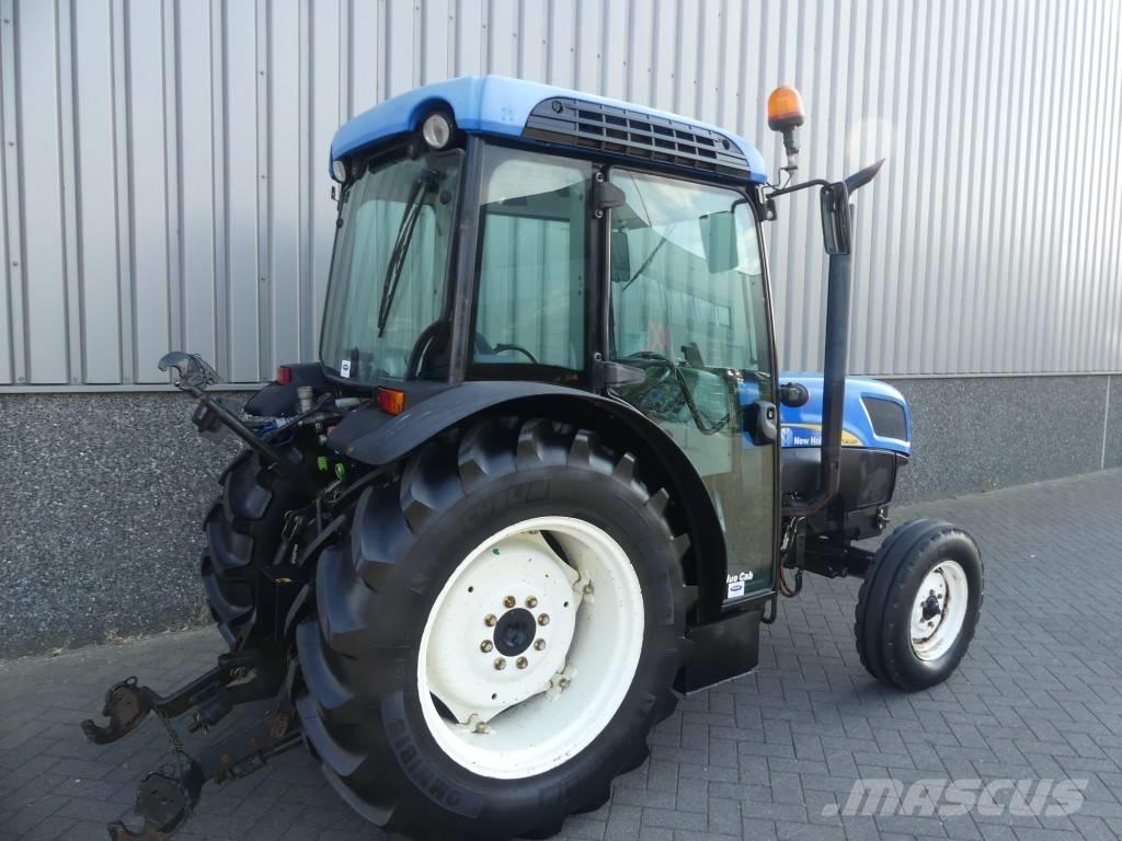 New Holland T4040F Tractoren