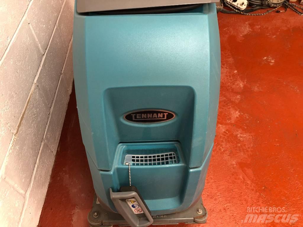 Tennant T300 Schrobzuigmachines