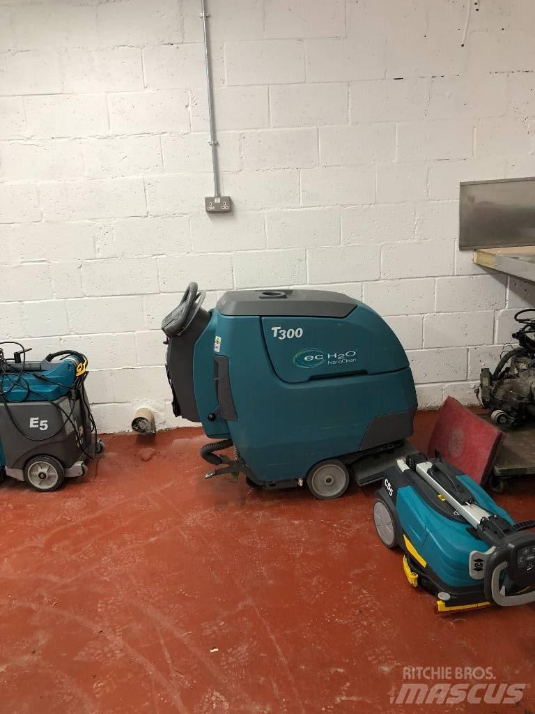 Tennant T300 Schrobzuigmachines