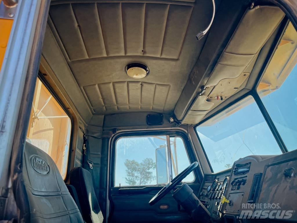 Peterbilt 330 Anders