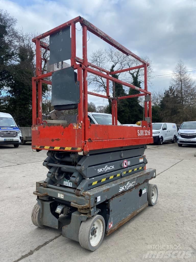 SkyJack SJ 3219 Schaarhoogwerkers