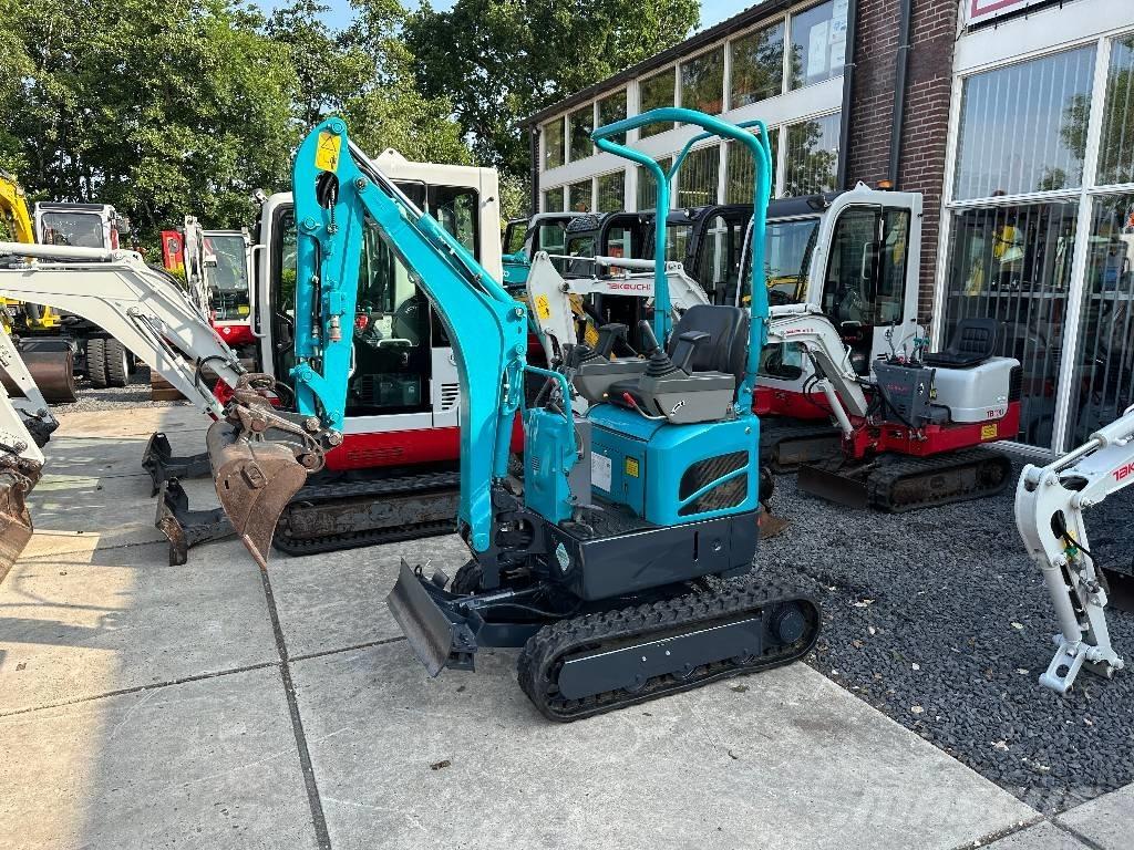 Takeuchi TB 210 Minigraafmachines < 7t