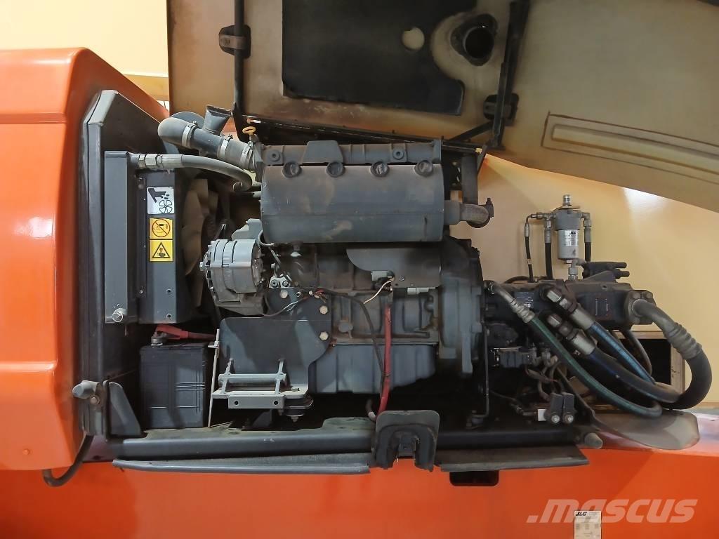 JLG 800 AJ Knikarmhoogwerkers