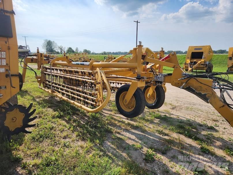 Vermeer R2300 Schudders