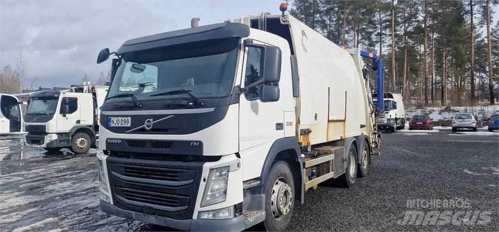 Volvo FM330 Vuilniswagens