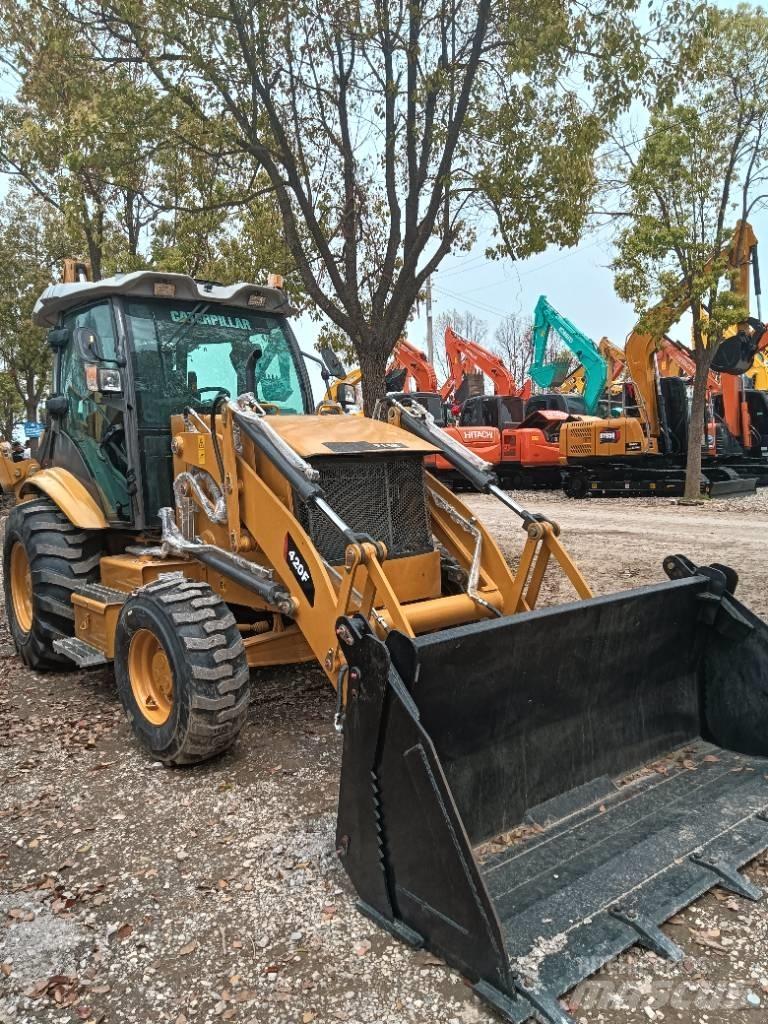 CAT 420F Wielladers