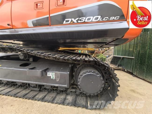 Doosan DX 300 LC Rupsgraafmachines