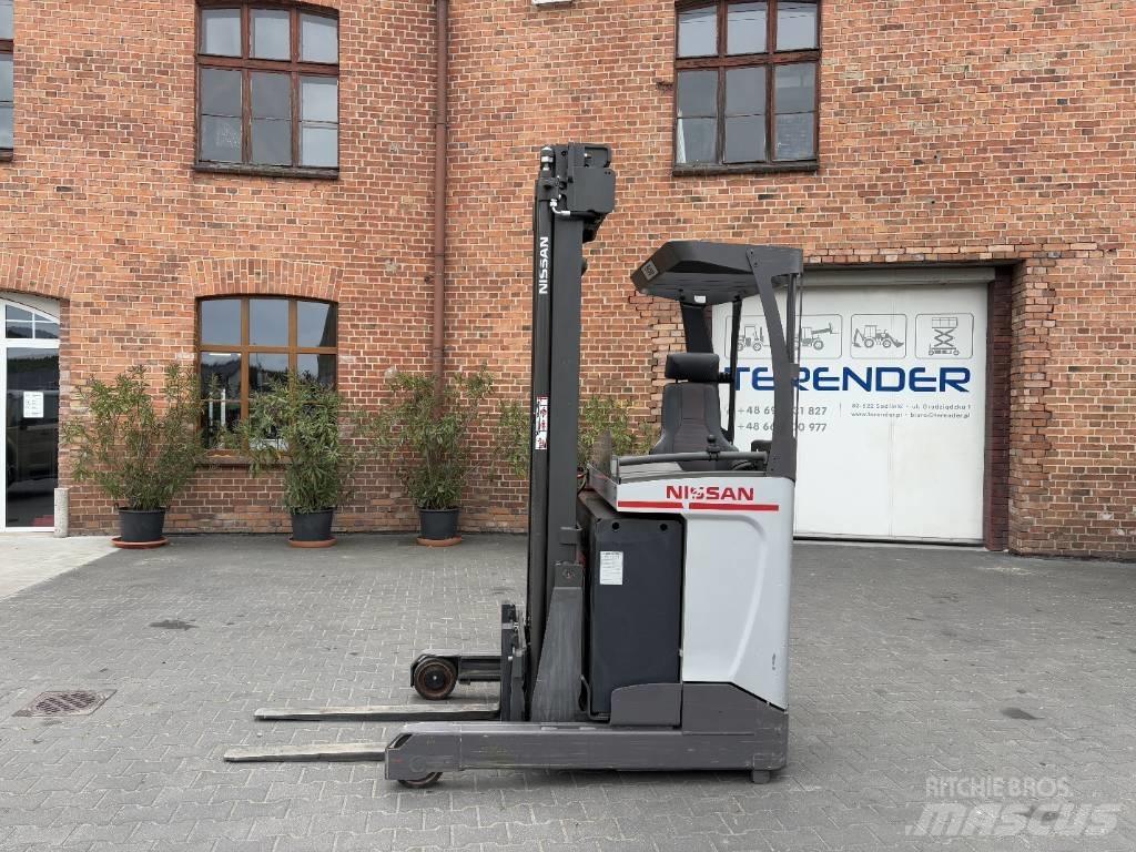 Nissan ULS 120 Reachtruck voor hoog niveau