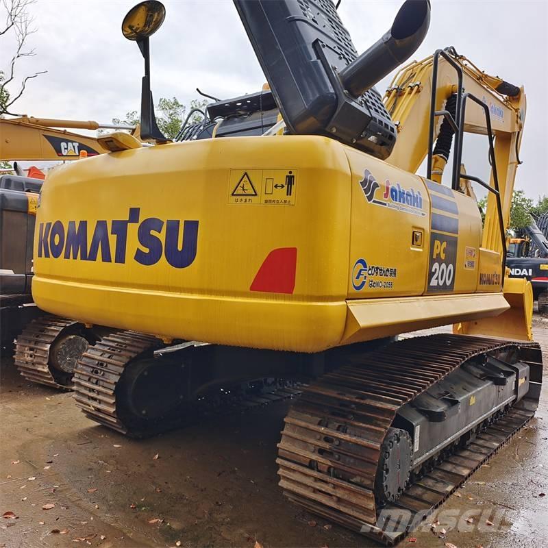 Komatsu PC 200-8 Rupsgraafmachines