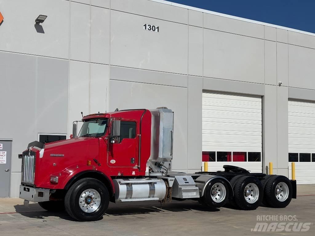 Kenworth T 800 Trekkers