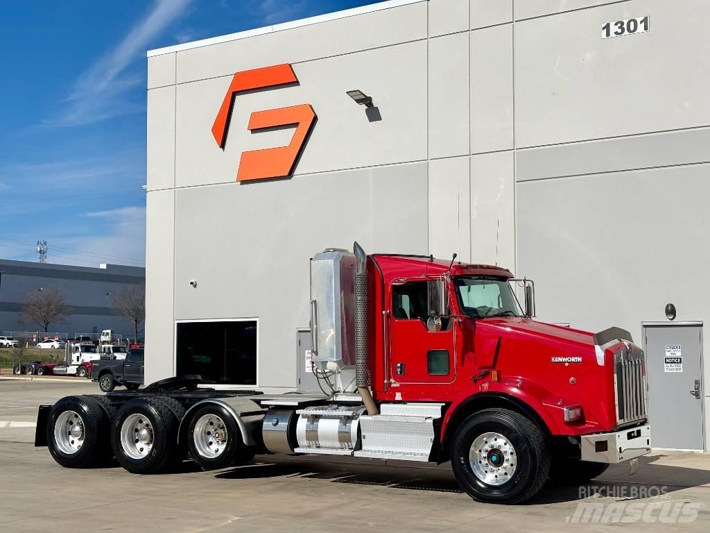 Kenworth T 800 Trekkers