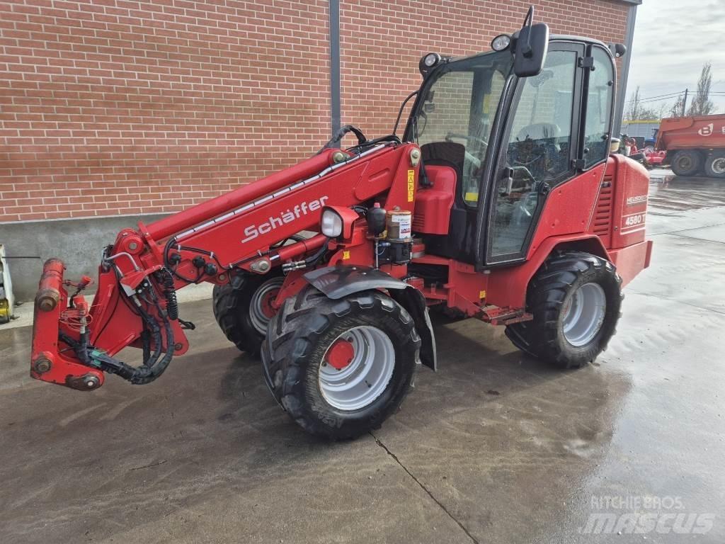 Schäffer 4580T Knik- en schrankladers